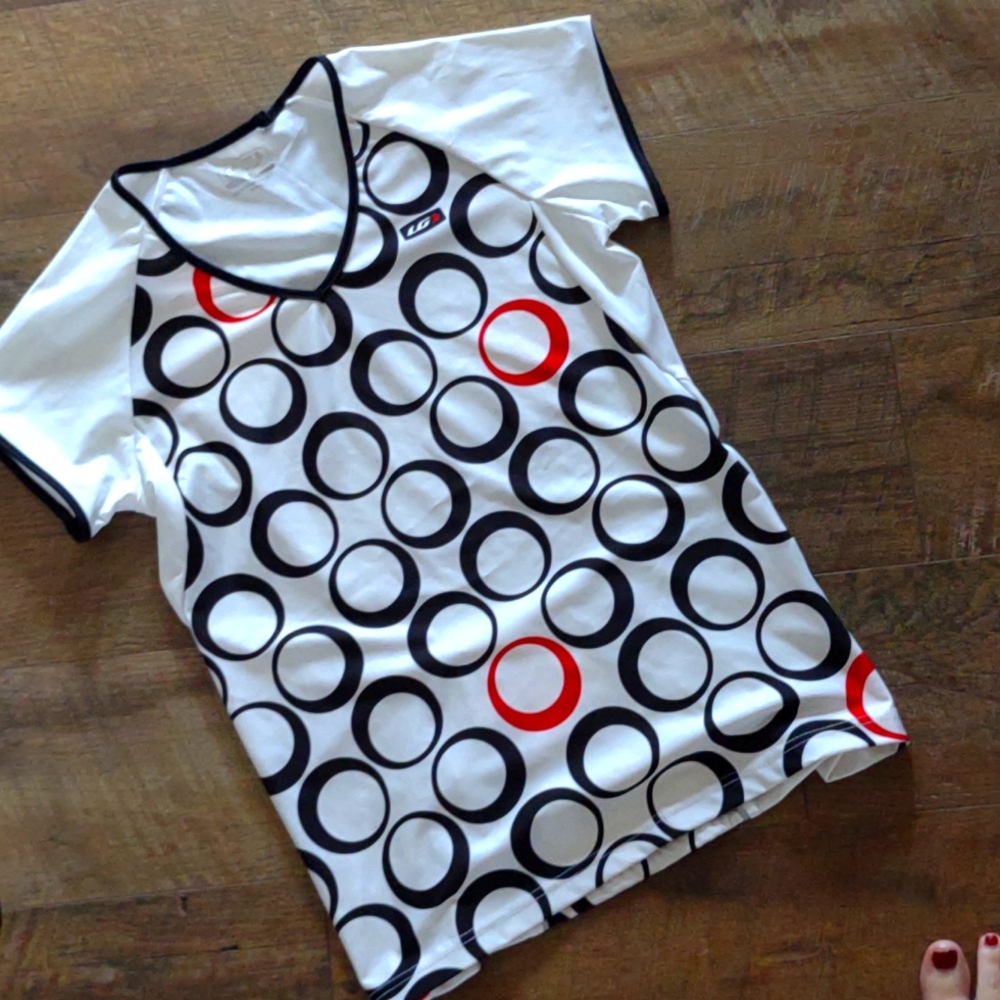 Shirt by Garneau